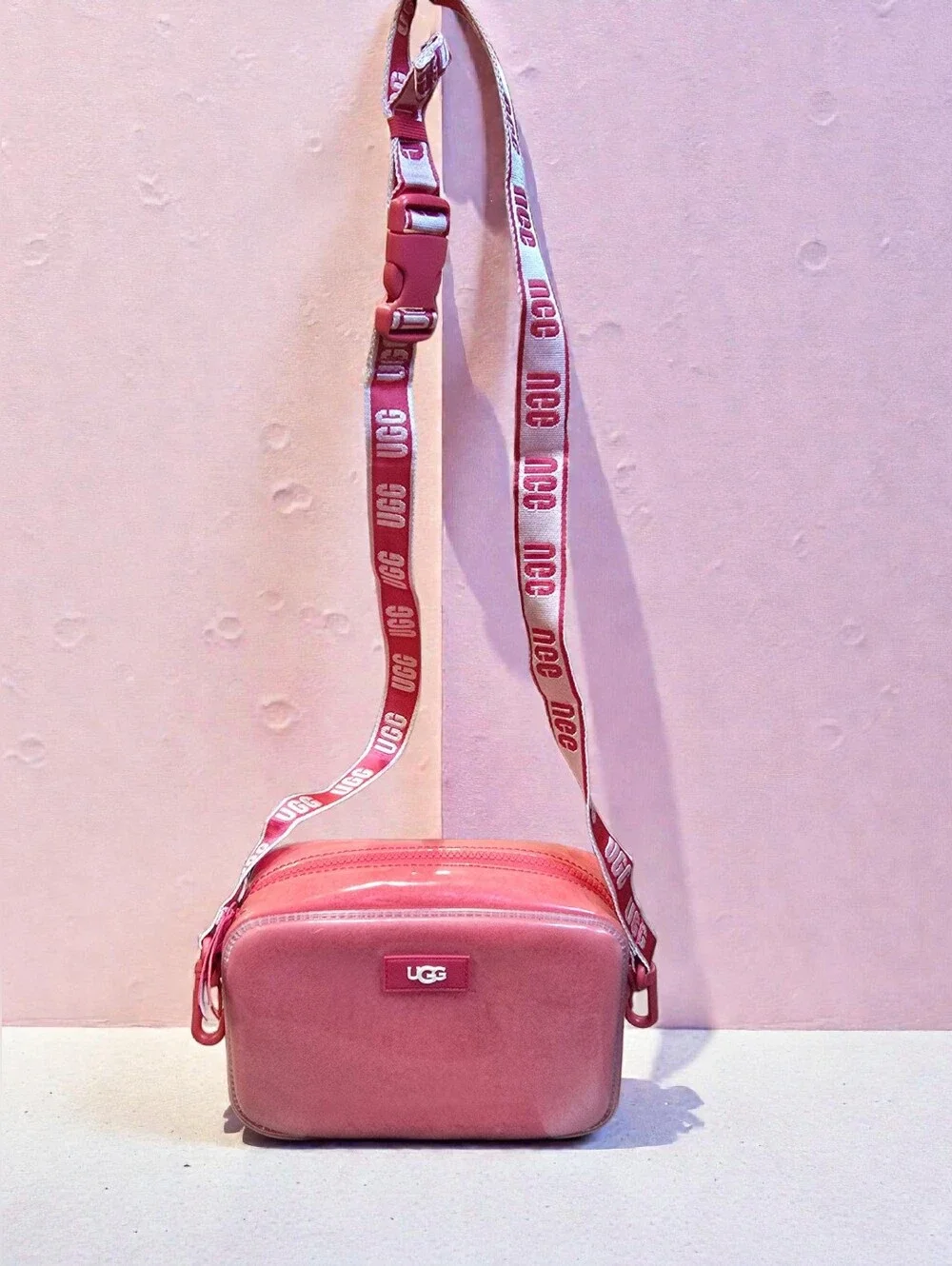 UGG Janey Clear And Plush Crossbody Bag - Picture 2 of 10